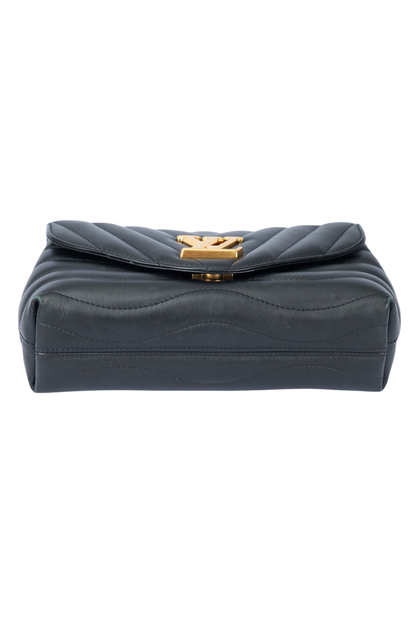 LOUIS VUITTON Black Quilted Leather New Wave Chain Shoulder Bag