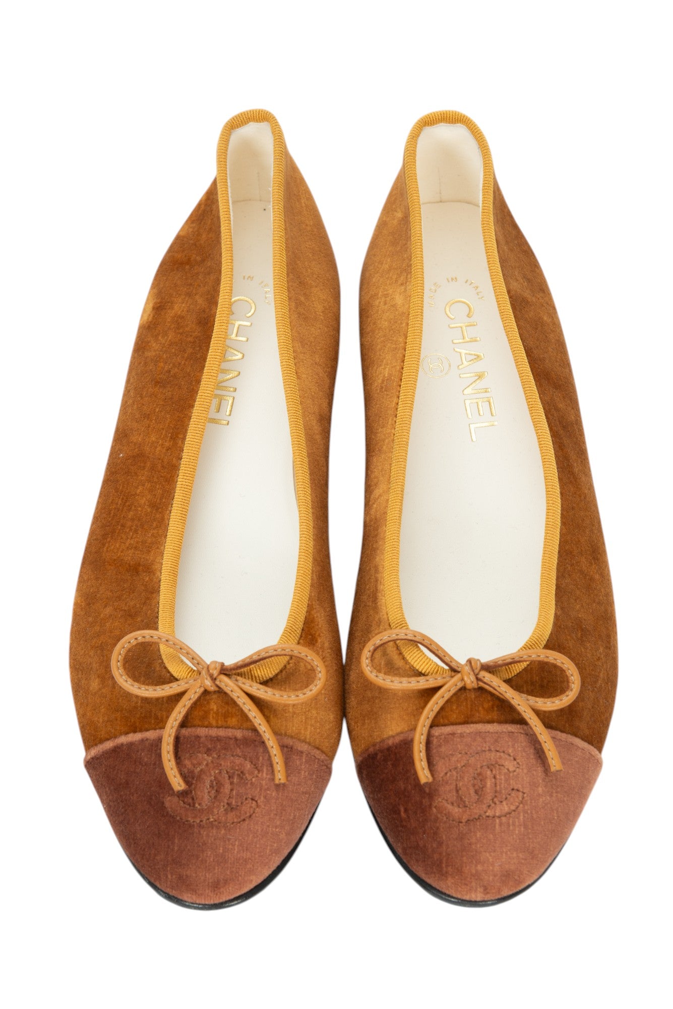 CHANEL Brown Velvet CC Logo Ballet Flats Size 39.5