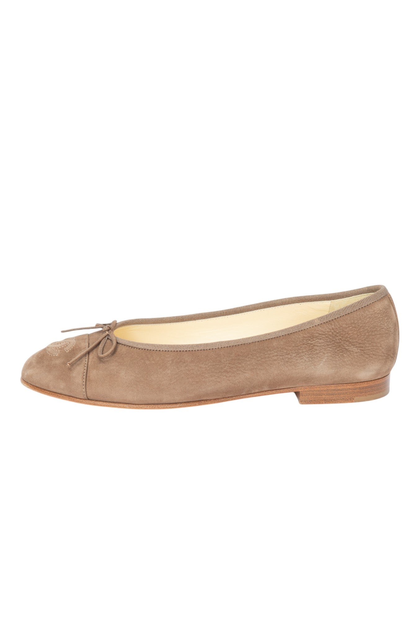 CHANEL Brown Suede CC Logo Ballet Flats Size 38 US 8