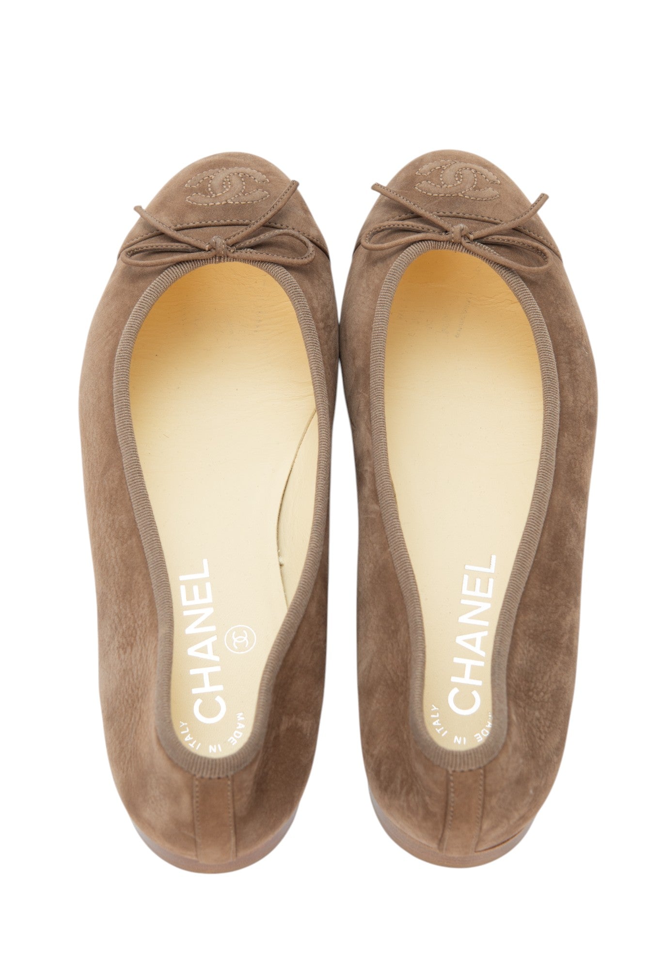 CHANEL Brown Suede CC Logo Ballet Flats Size 38 US 8