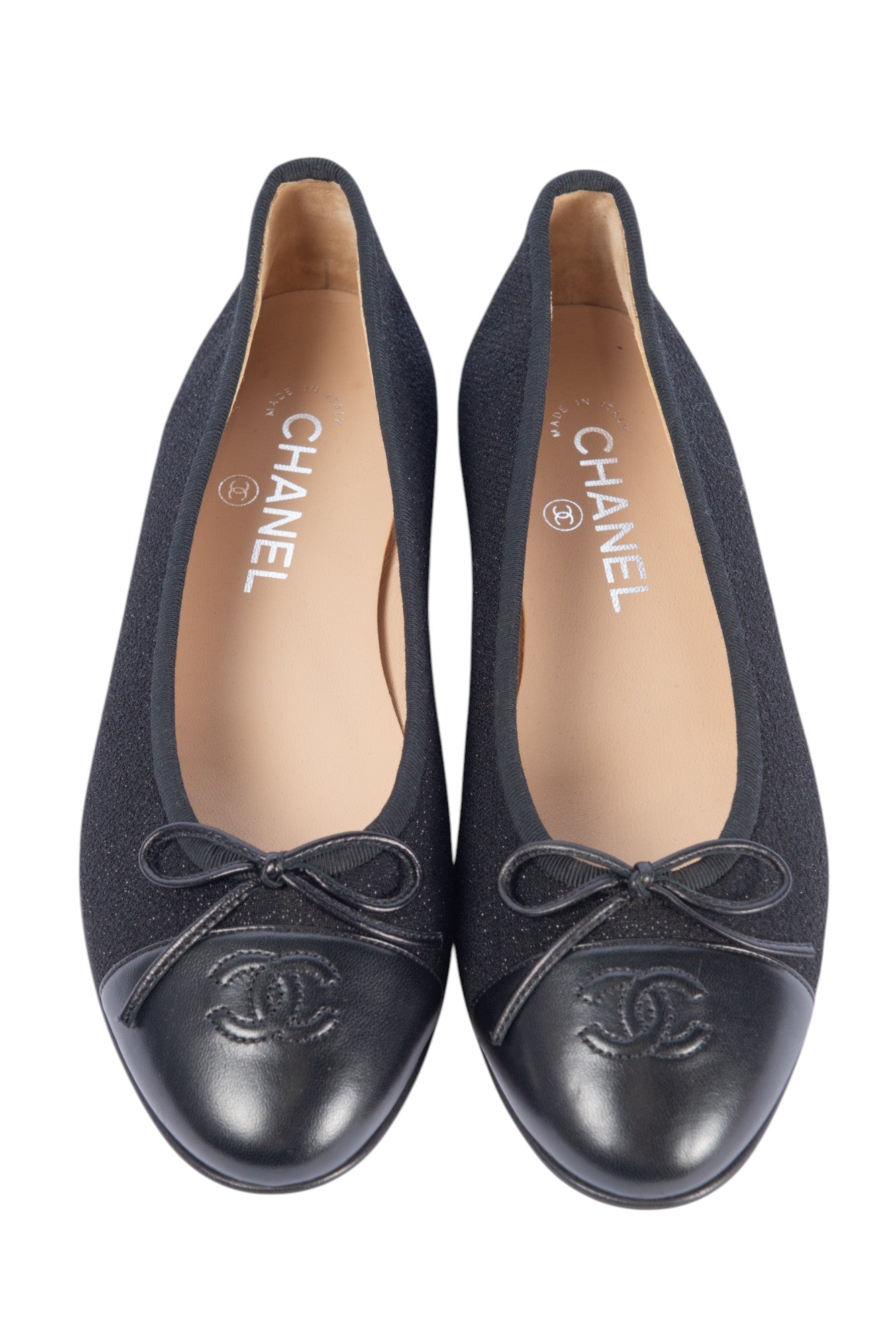 CHANEL Black CC Logo Bow Accent Ballet Flats Size 38.5