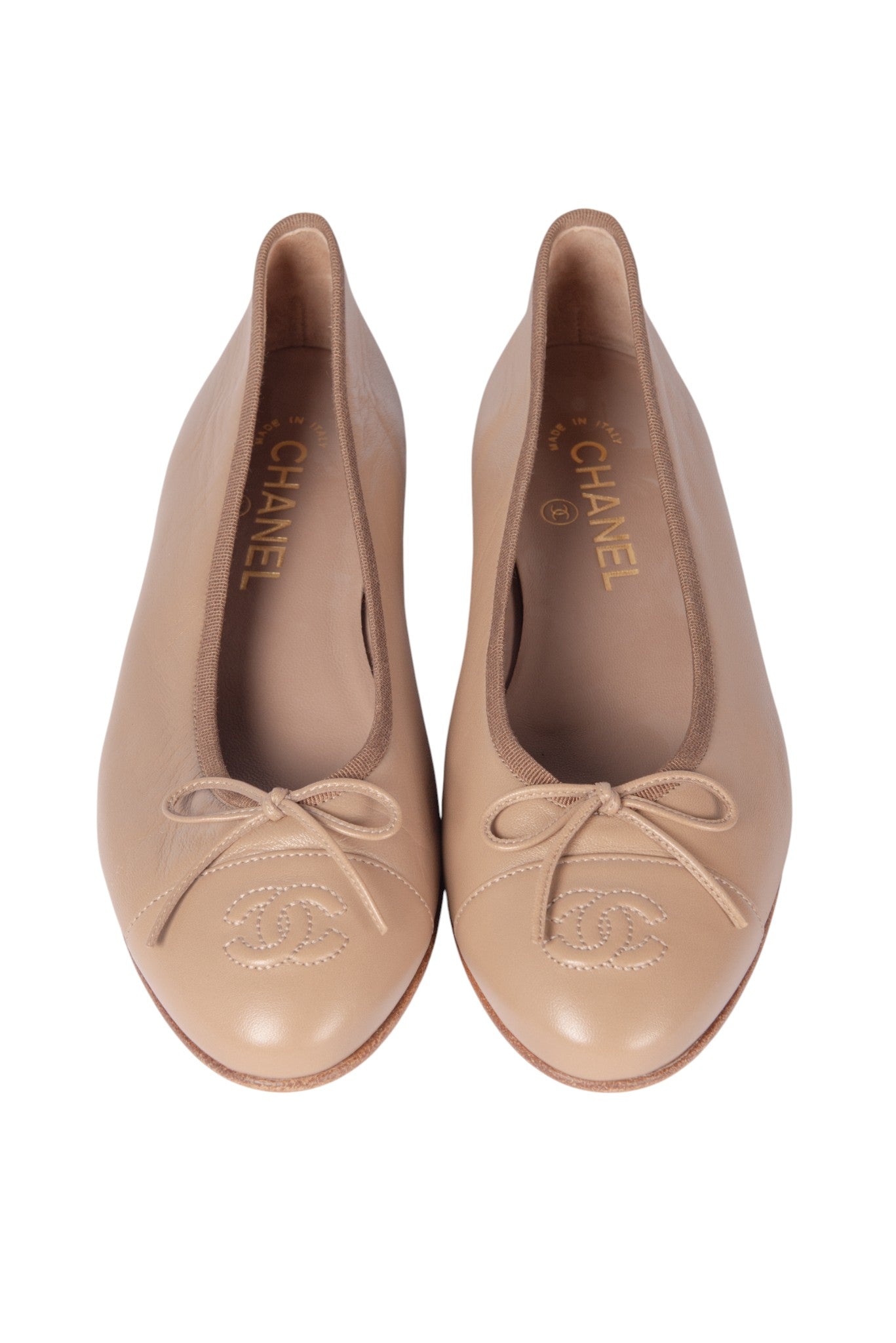CHANEL Brown Leather Interlocking CC Logo Flats Size 37.5