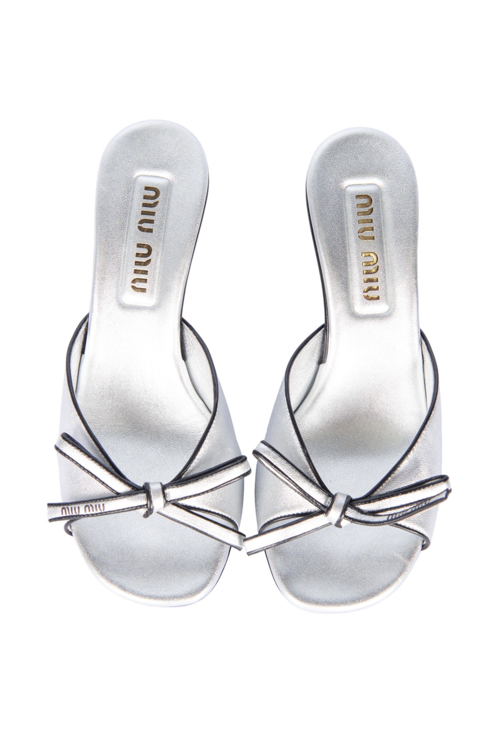 MIU MIU Silver Leather Bow Pumps Size 37